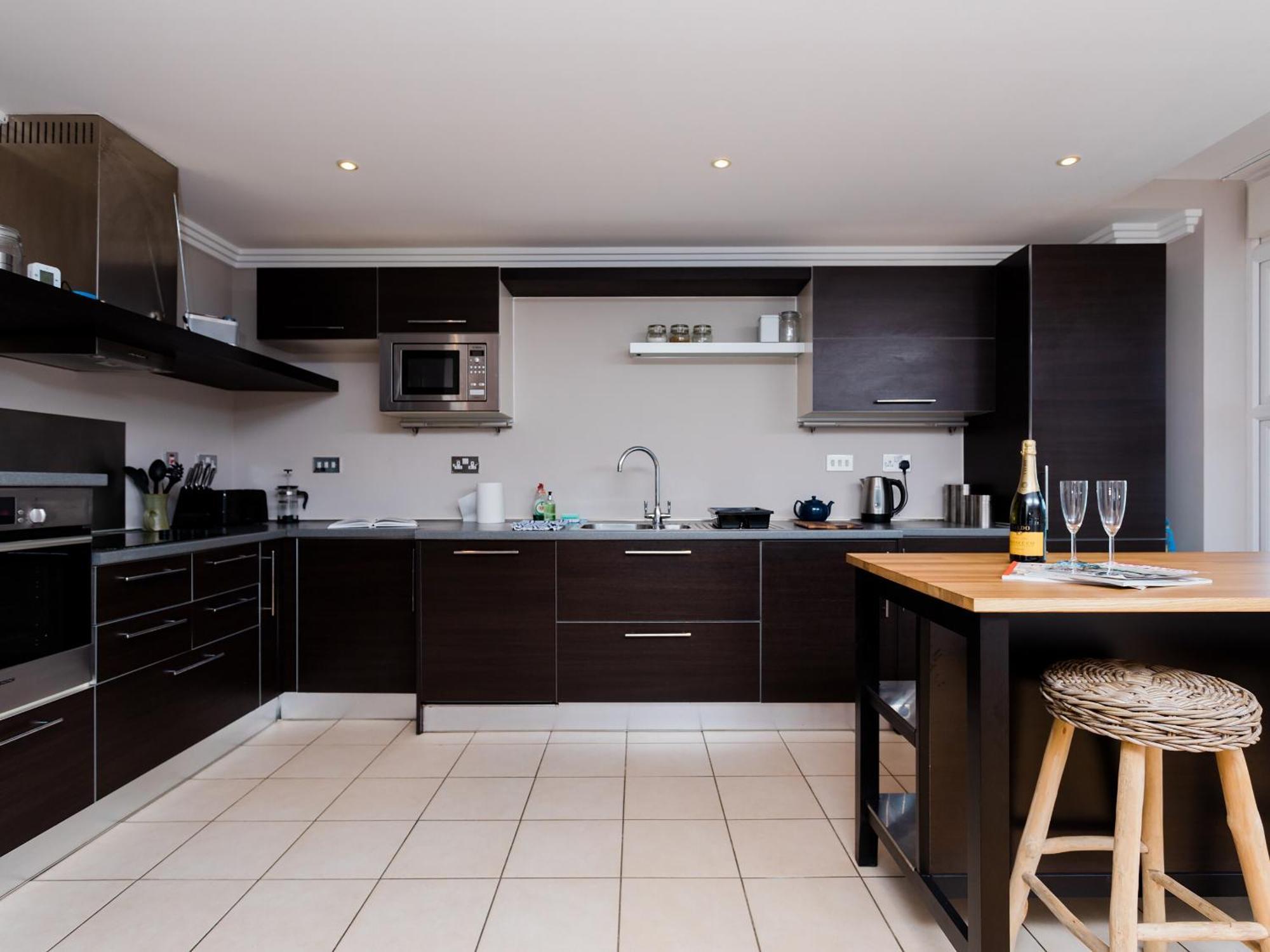 16 Marinus Apartment Cowes  Bagian luar foto